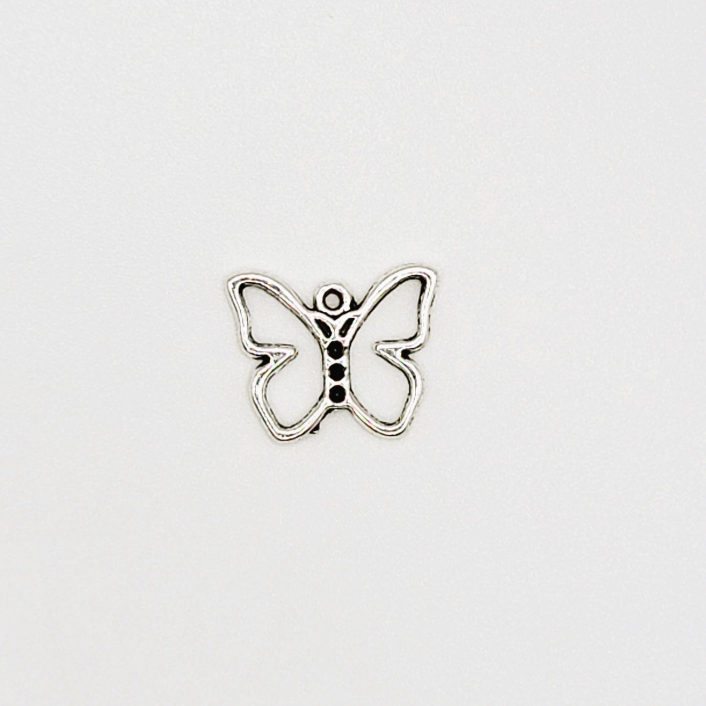 8 pcs Open Butterfly Charm Antique Silver SKU# CR012