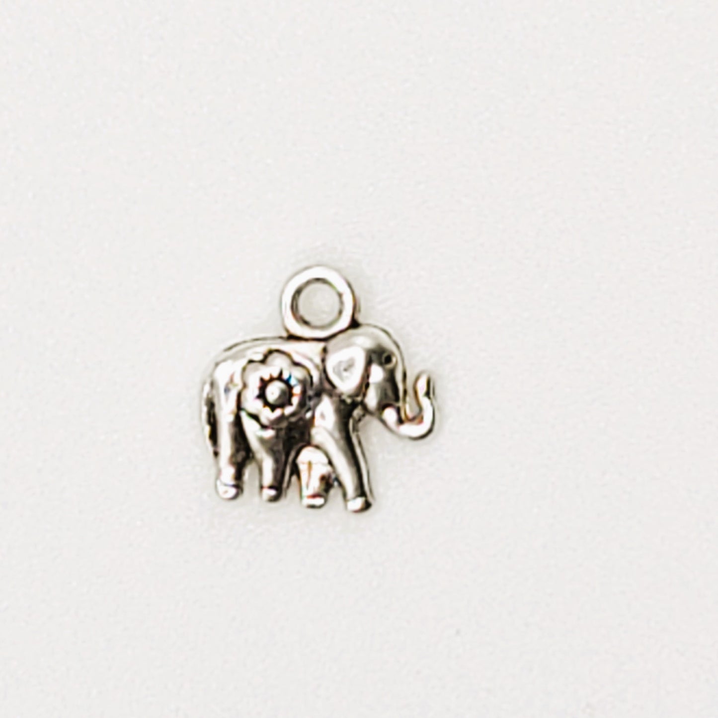 12 Pcs  Small Elephant Antique Silver Charm   SKU# CR010