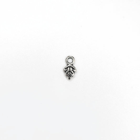 Antique Silver Oak Leaf Charm