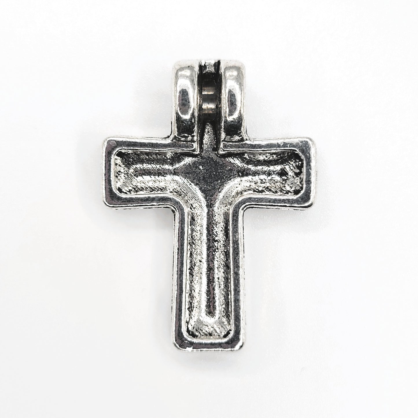 Large Pendant Cross